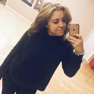 Meet your Posher, Kenady